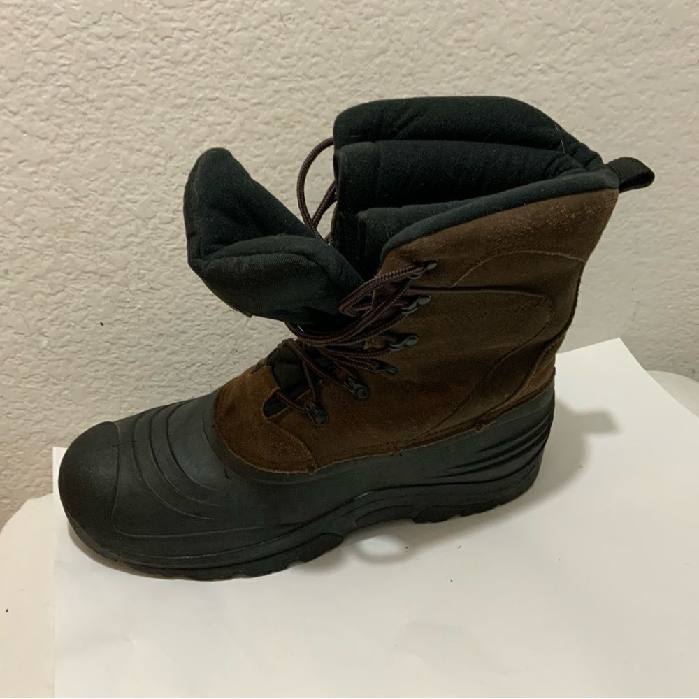 Quest brown and black leather duck boots size 12